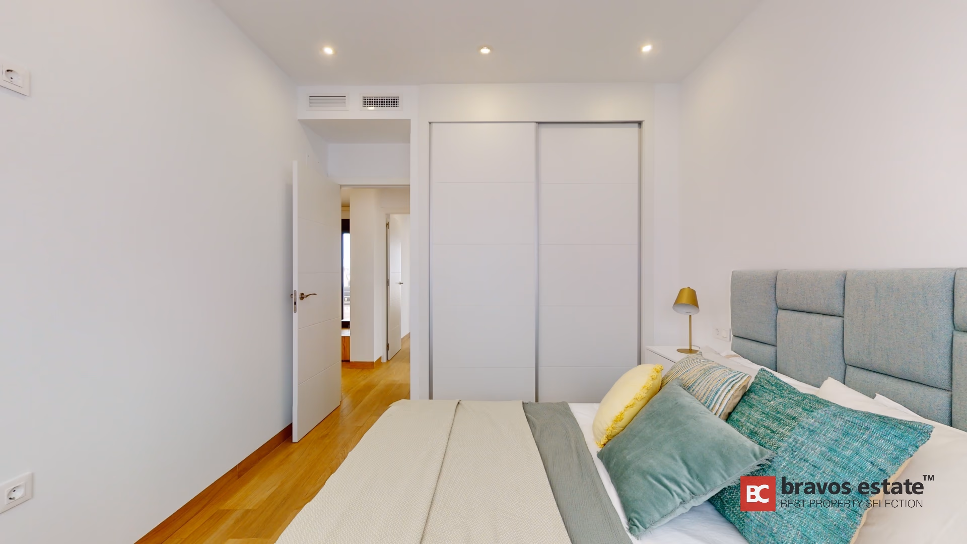 Spacious 2-Bedroom Bungalow in Torrevieja - 17