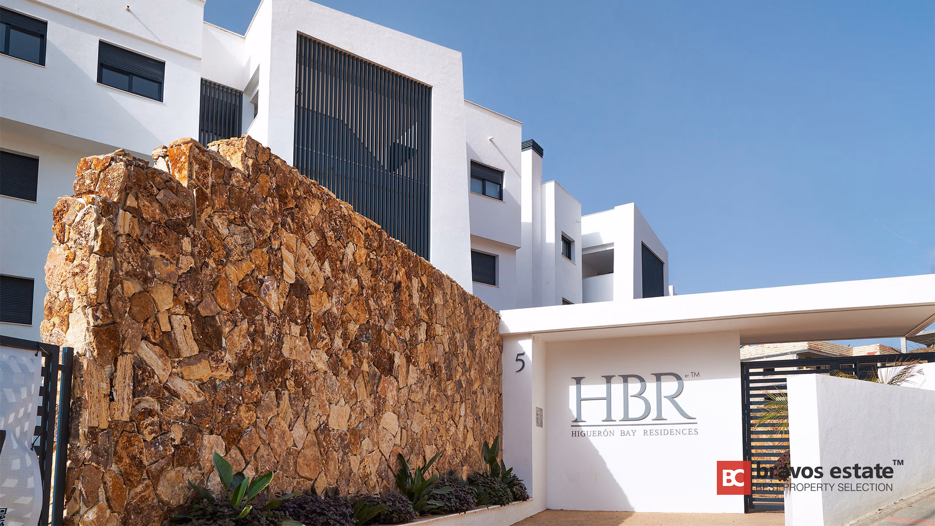 Higuerón Bay Residences — новостройка в Фуэнхироле, Коста-дель-Соль