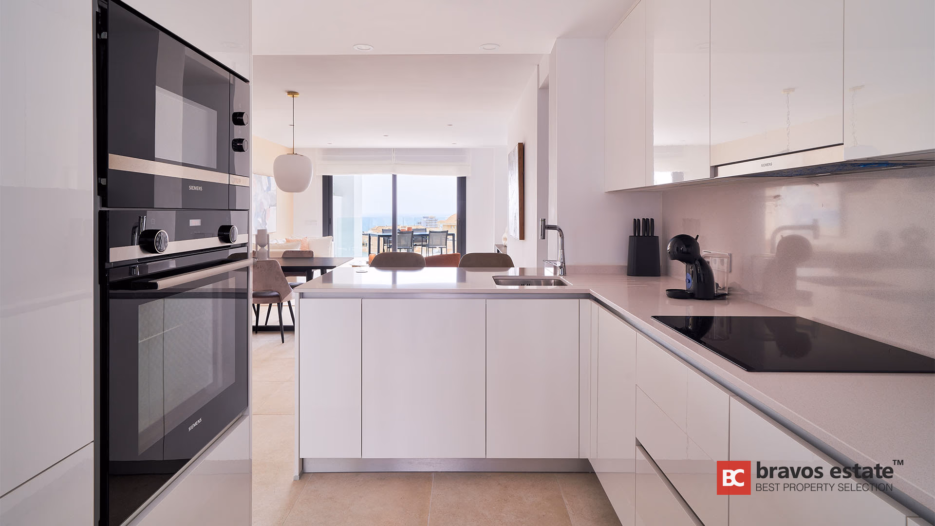 Higuerón Bay Residences — новостройка в Фуэнхироле, Коста-дель-Соль