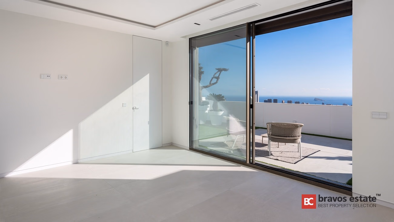 Вилла с 5 спальнями в Sierra Cortina, Финестрат, 650 м² - 26