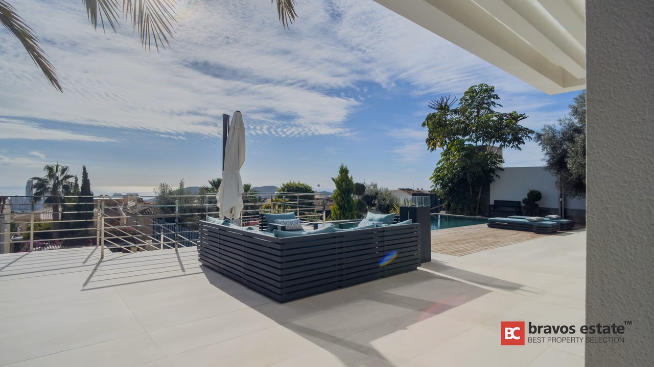 Вилла с 5 спальнями в Sierra Cortina, Финестрат, 450 м² - 41