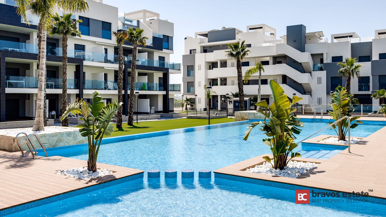 Новые апартаменты, 2 спальни в Гвардамар-дель-Сегура · 97 m² - 1