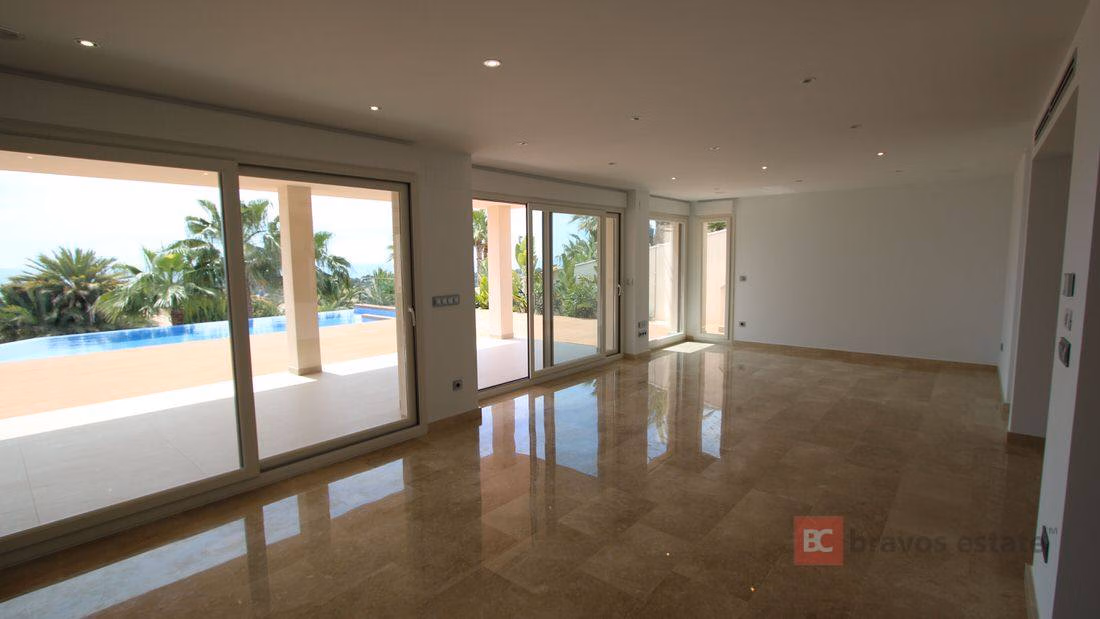 Элитная вилла, 4 спальни в Морайре · 560 m² - 16