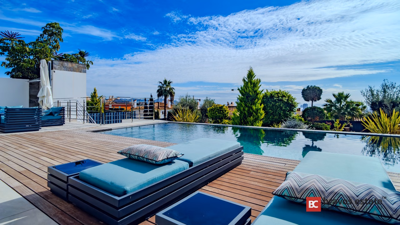 Вилла с 5 спальнями в Sierra Cortina, Финестрат, 450 м² - 2