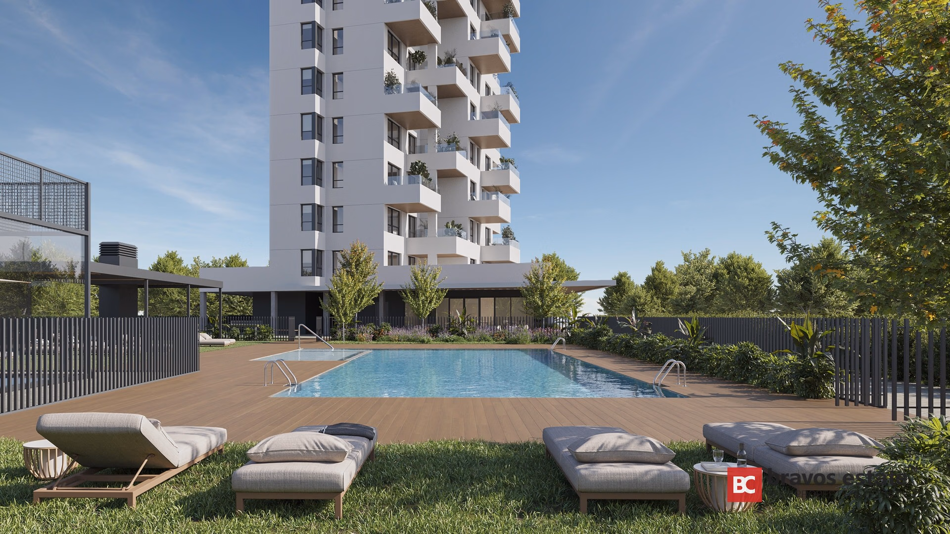 Общий бассейн и сад в жилом комплексе Lagune Homes, Calpe