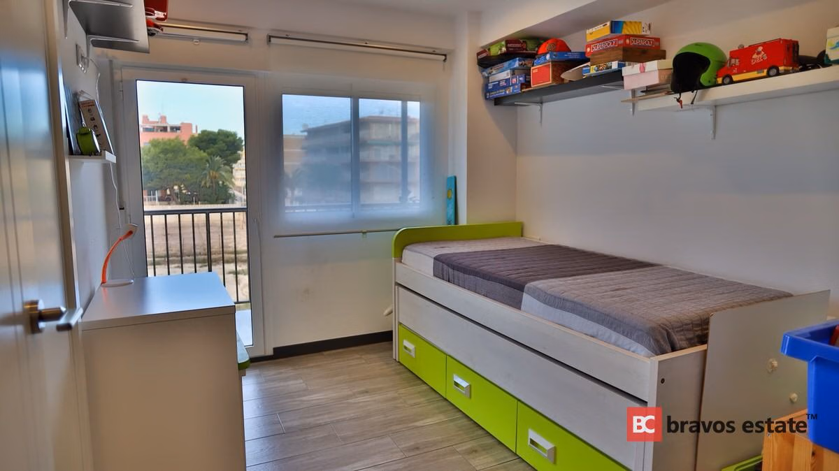 Апартаменты у моря, 2 спальни в Эль Кампельо · 84 m² - 17