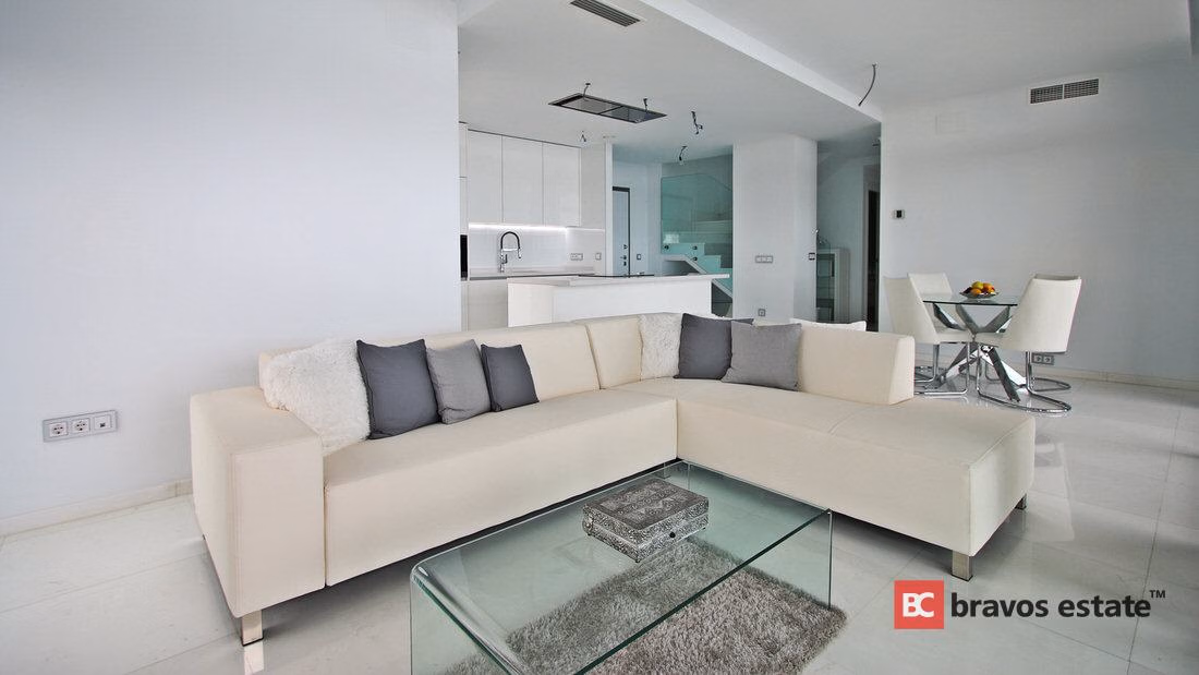 Апартаменты у моря, 2 спальни в Бенидорме · 357 m² - 6