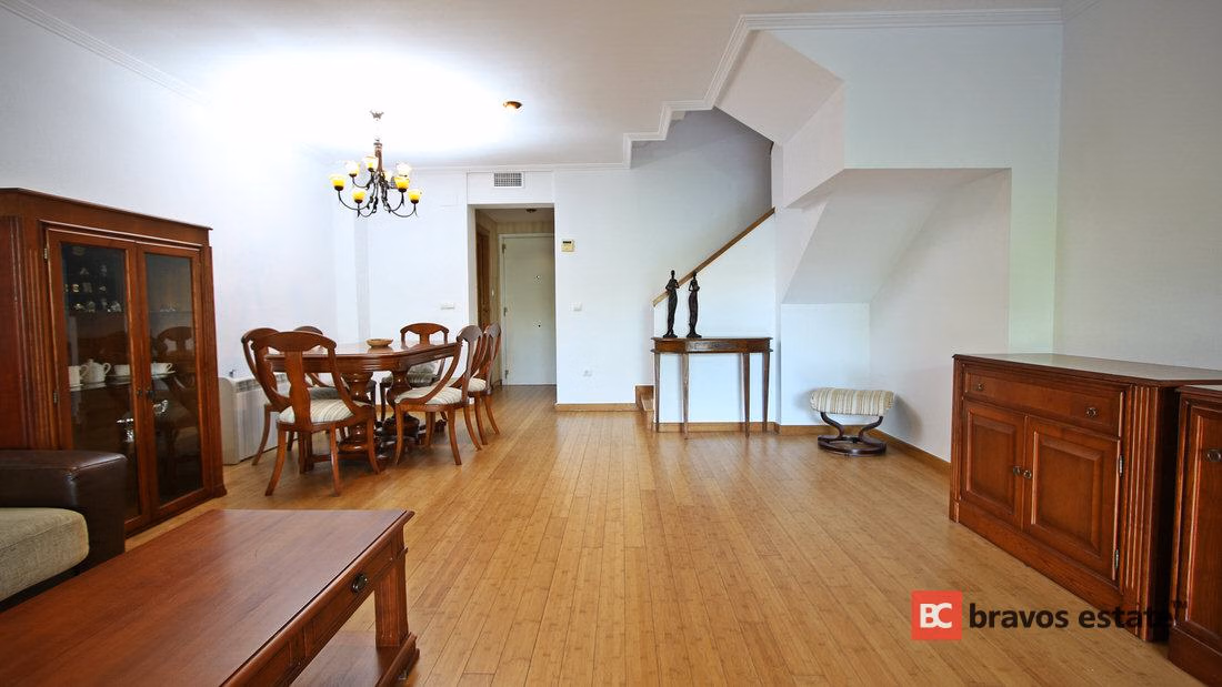Просторное бунгало, 4 спальни в Плайя-де-Сан-Хуан · 200 m² - 4