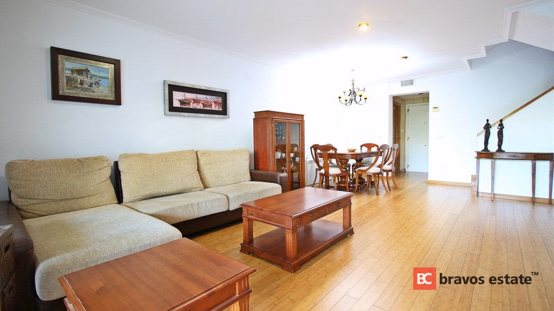 Просторное бунгало, 4 спальни в Плайя-де-Сан-Хуан · 200 m² - 3