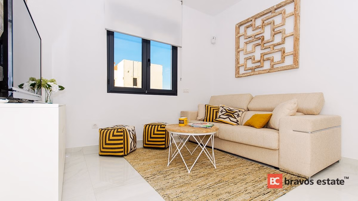 Новая вилла, 3 спальни в Полопе · 125 m² - 5