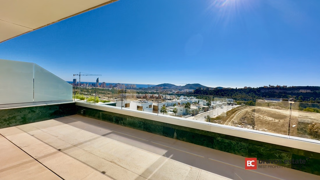 Просторные апартаменты, 3 спальни в Финестрате · 183 m² - 5