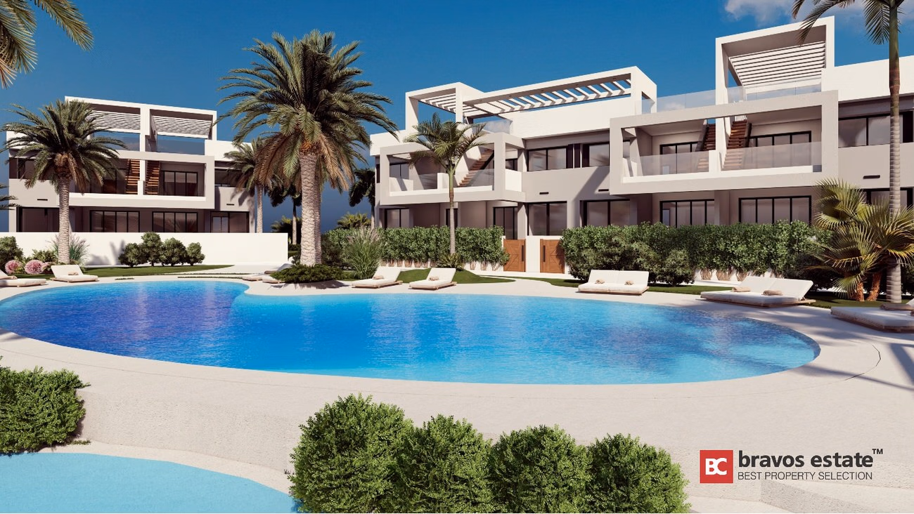 Spacious 2-Bedroom Bungalow in Torrevieja - 49