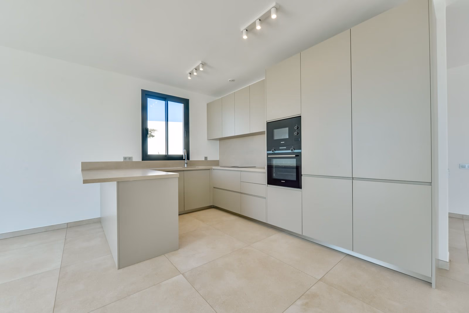 Вилла Rey Luis I 44 — Сьерра-Кортина, Финестрат 29