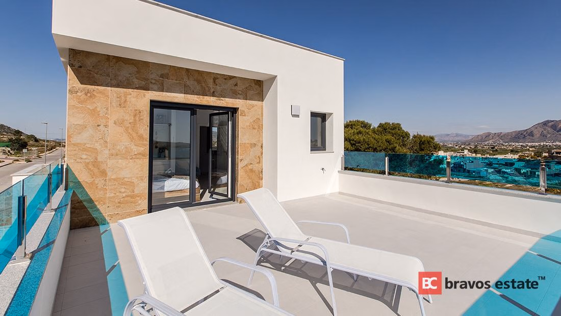 Новая вилла, 3 спальни в Торревьехе · 114 m² - 2