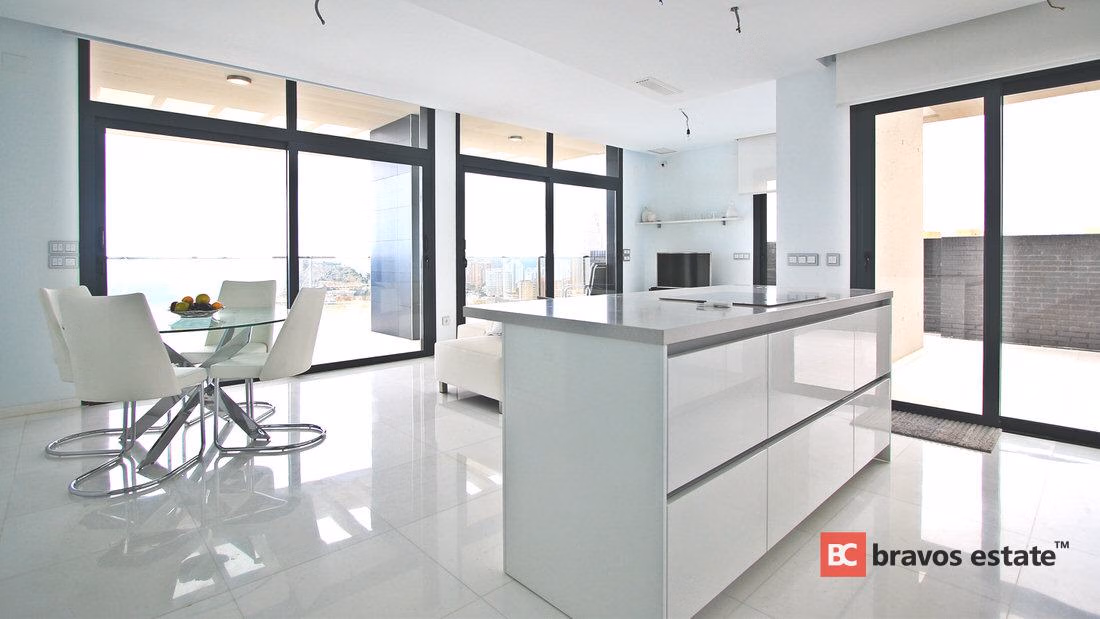 Апартаменты у моря, 2 спальни в Бенидорме · 357 m² - 5