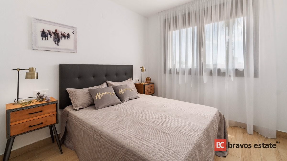 Новое бунгало, 2 спальни в Торревьехе · 131 m² - 20