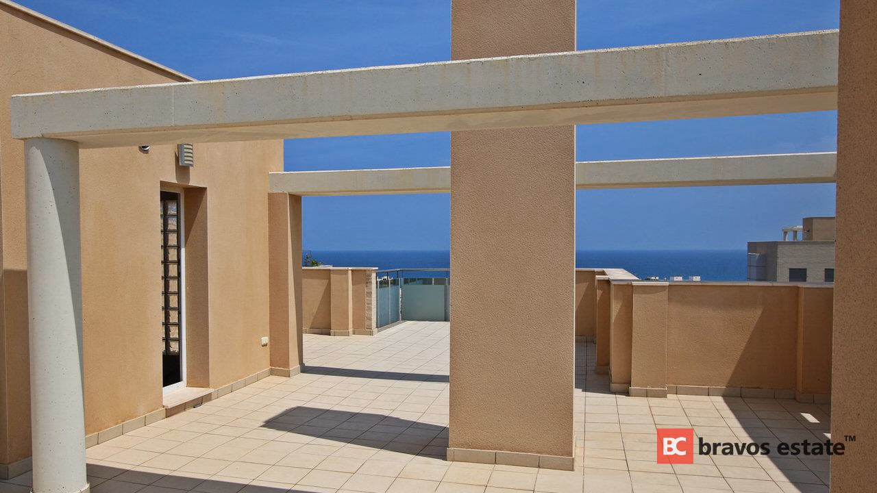 Апартаменты рядом с морем, 4 спальни в Эль Кампельо · 141 m² - 6