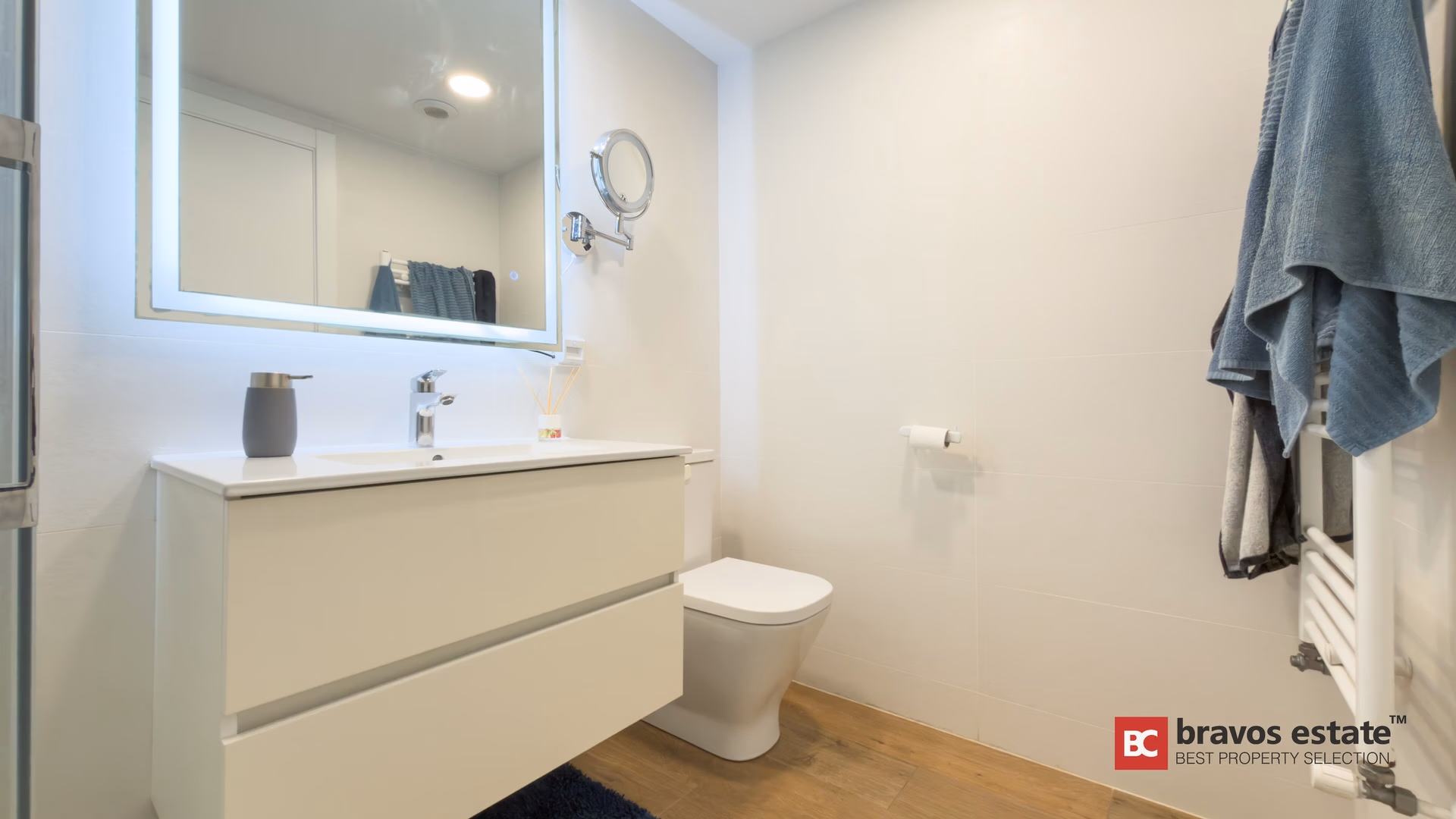 Modern 7th-Floor Apartment in PAU 5, Playa San Juan - 21