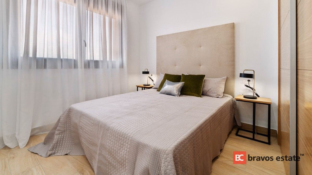 Новое бунгало, 2 спальни в Торревьехе · 131 m² - 8