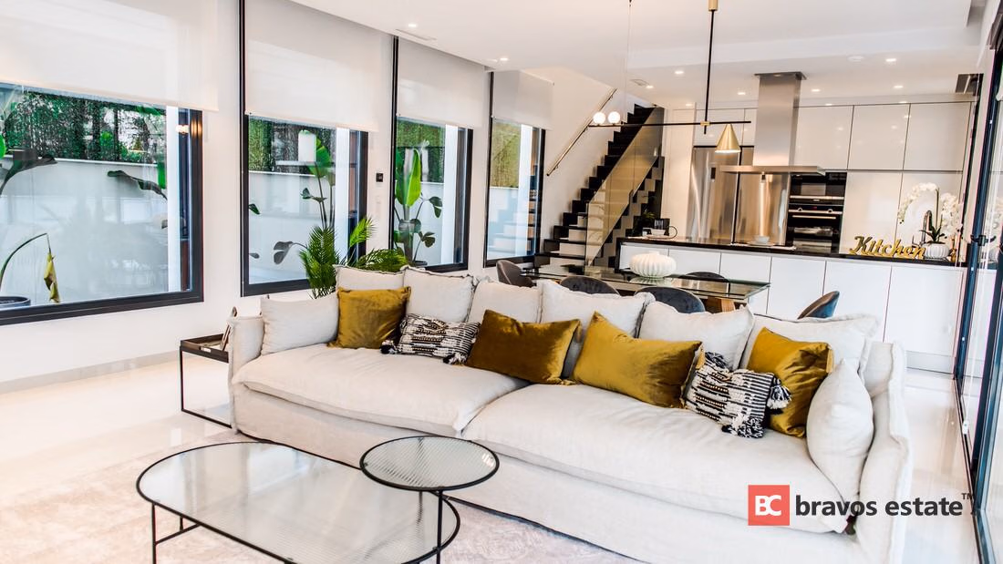 Просторная вилла, 3 спальни в Финестрате · 282 m² - 2