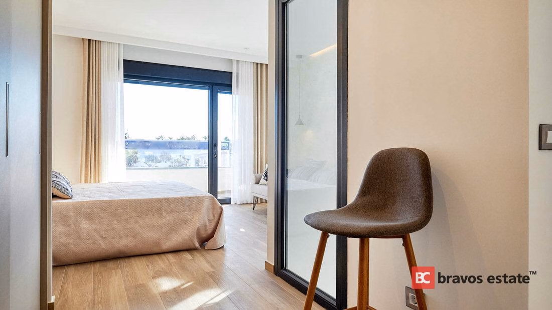 Вилла рядом с морем, 4 спальни в Торревьехе · 155 m² - 14