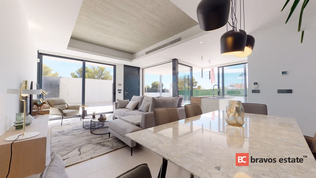 Новая вилла, 3 спальни в Финестрате · 242 m² - 2