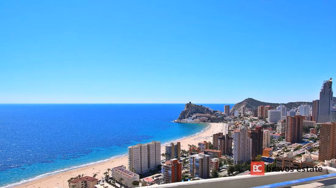 Апартаменты у моря, 2 спальни в Бенидорме · 357 m² - 1
