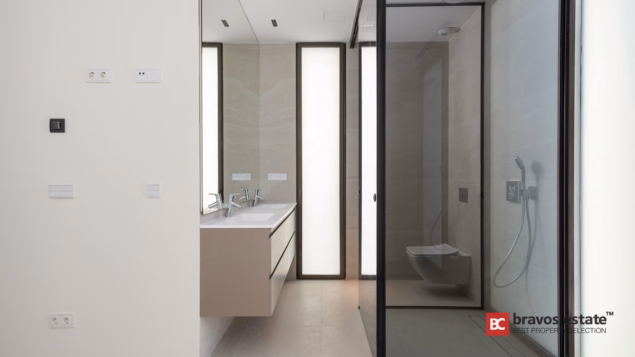Вилла с 5 спальнями в Sierra Cortina, Финестрат, 650 м² - 22