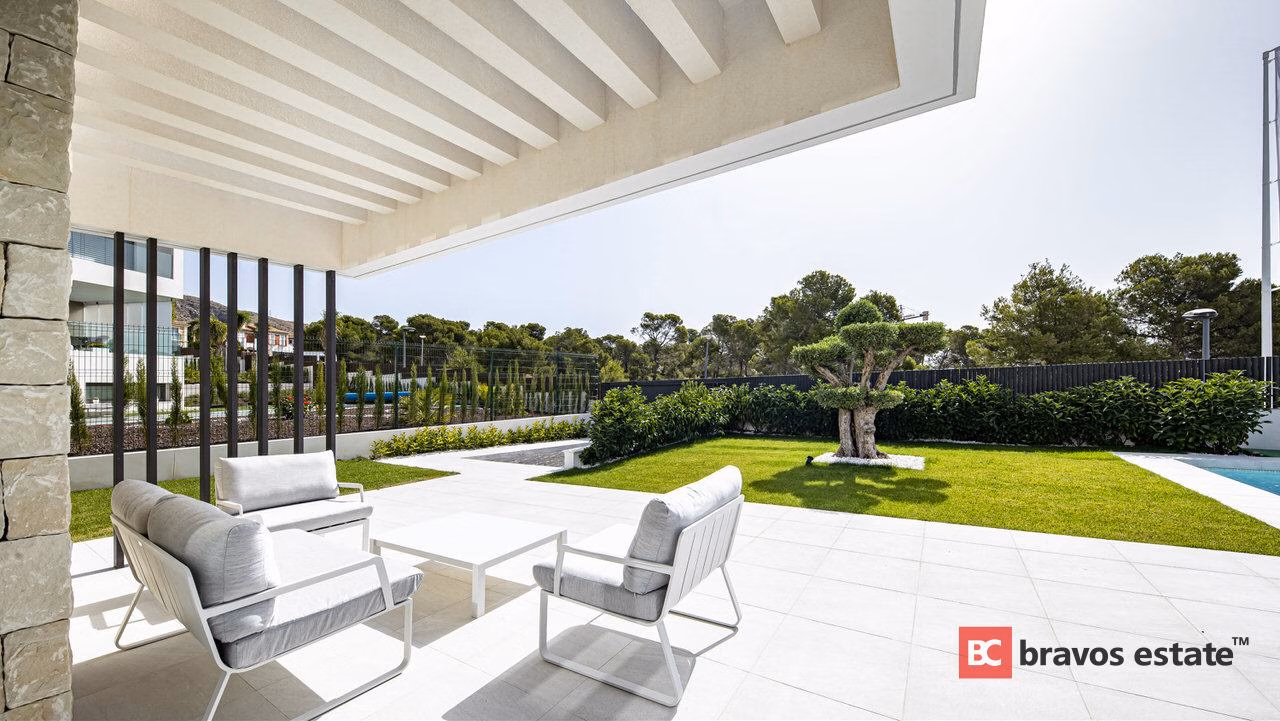 Новая вилла, 3 спальни в Финестрате · 142 m² - 3