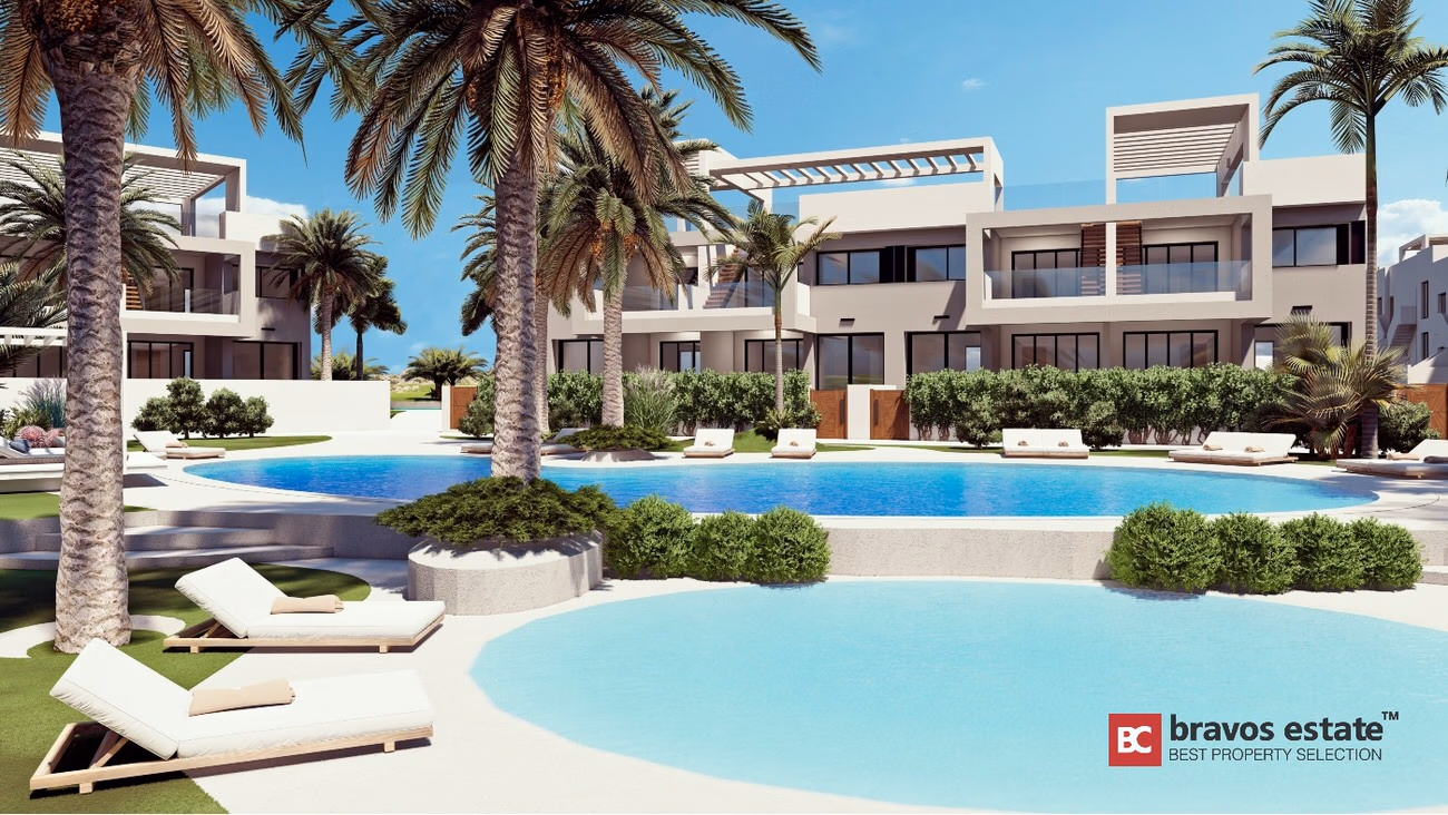 Spacious 2-Bedroom Bungalow in Torrevieja - 44