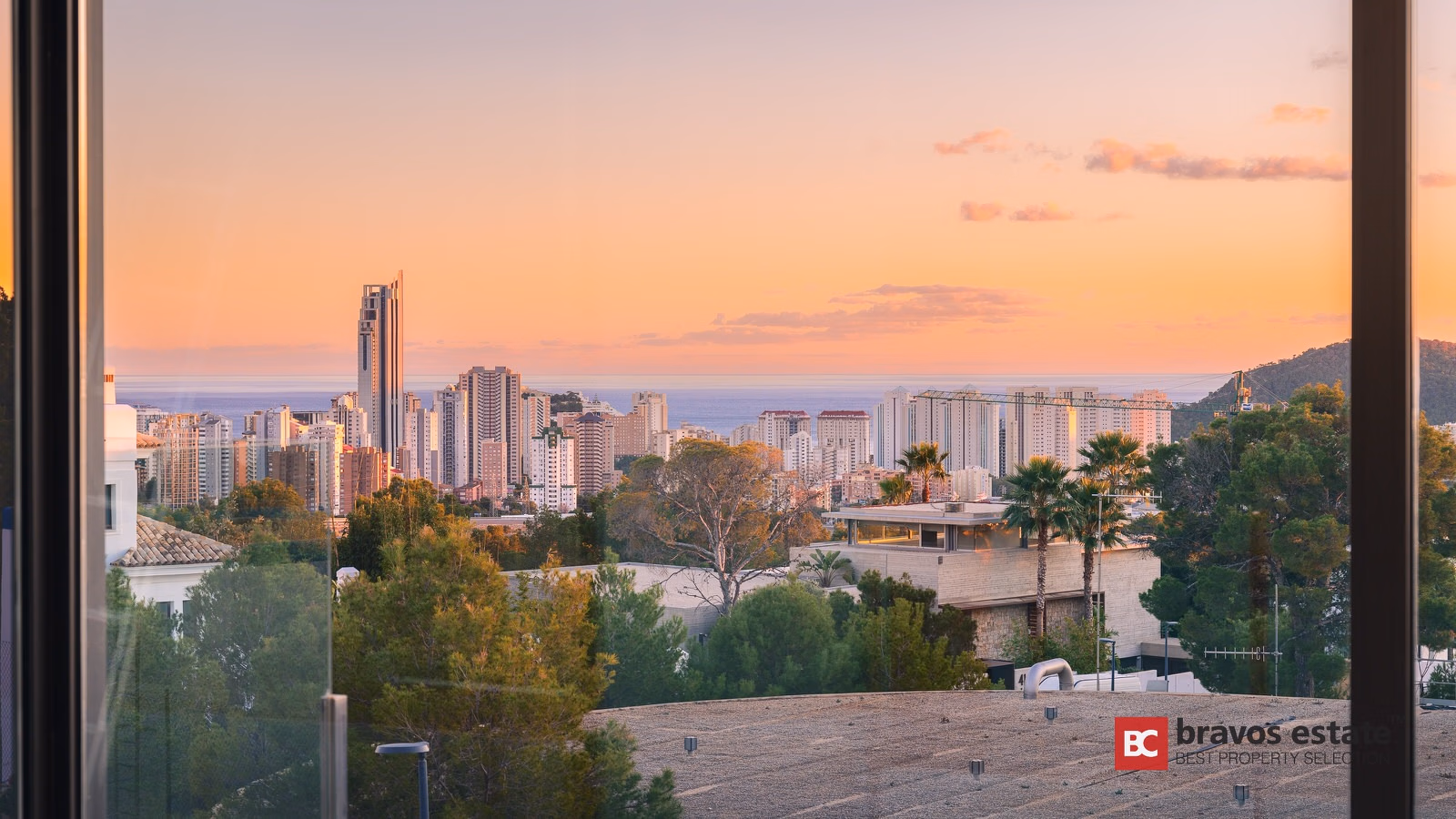 Вилла с 5 спальнями в Sierra Cortina, Финестрат, 514 м² - 22
