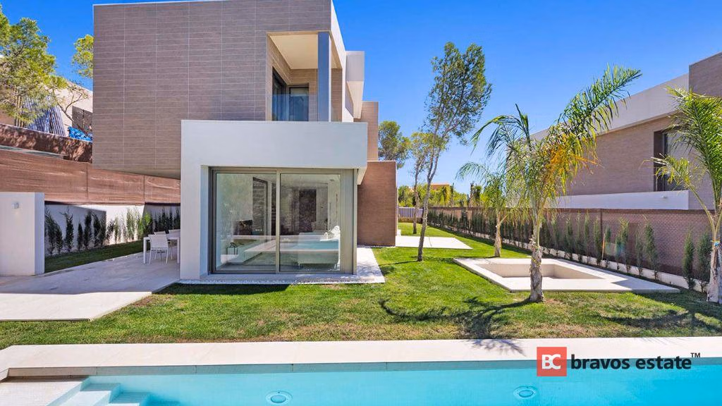 Новая вилла, 4 спальни в Финестрате · 215 m² - 18