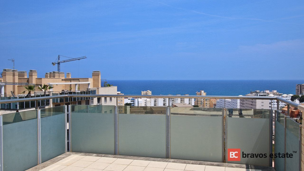 Апартаменты рядом с морем, 4 спальни в Эль Кампельо · 141 m² - 4