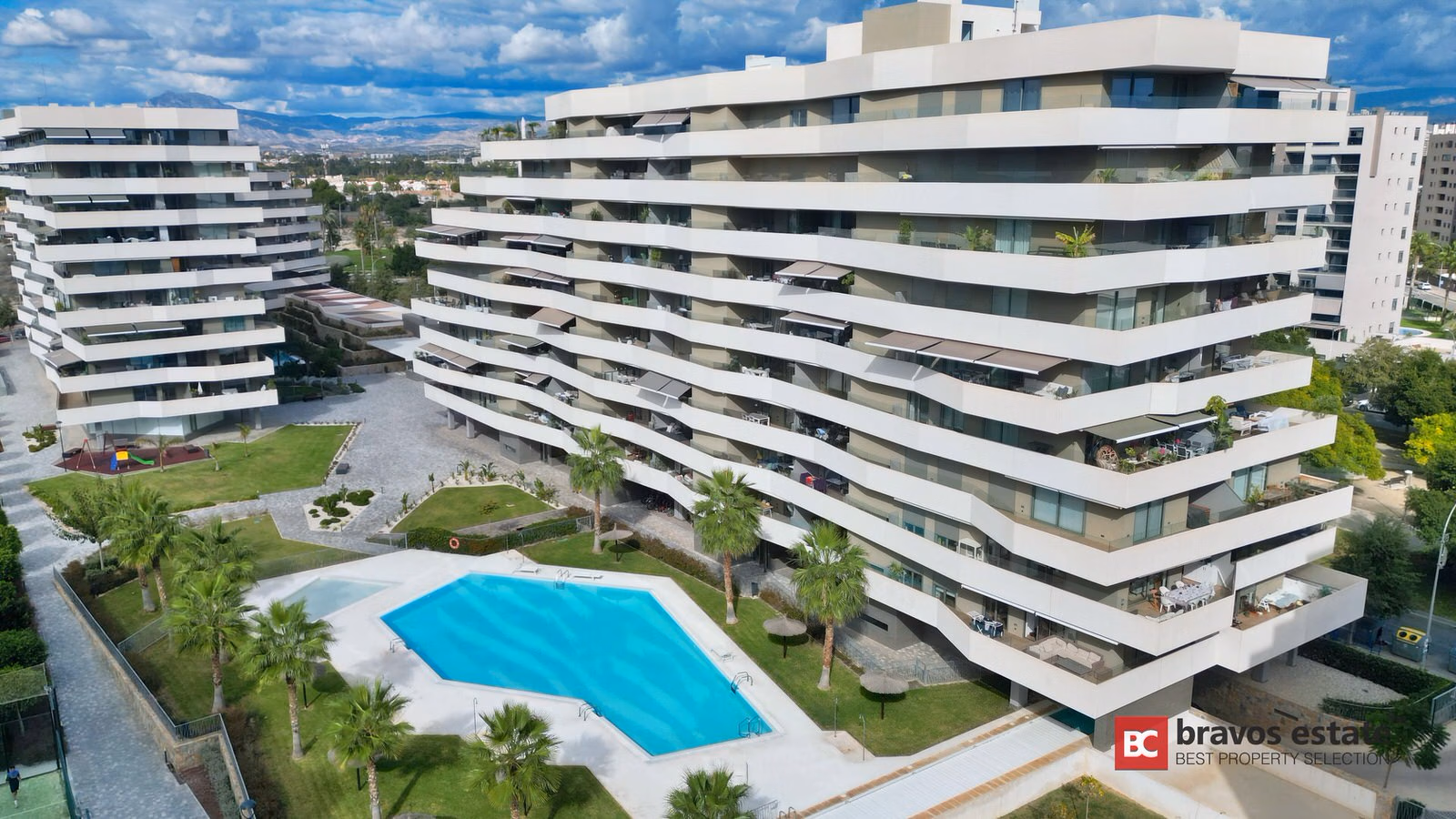 Апартаменты рядом с морем, 4 спальни в Плайя-де-Сан-Хуан · 146 m² - 3