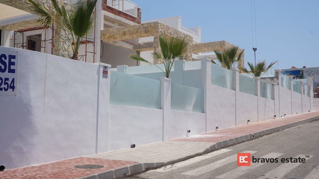 Вилла рядом с морем, 4 спальни в Торревьехе · 200 m² - 19