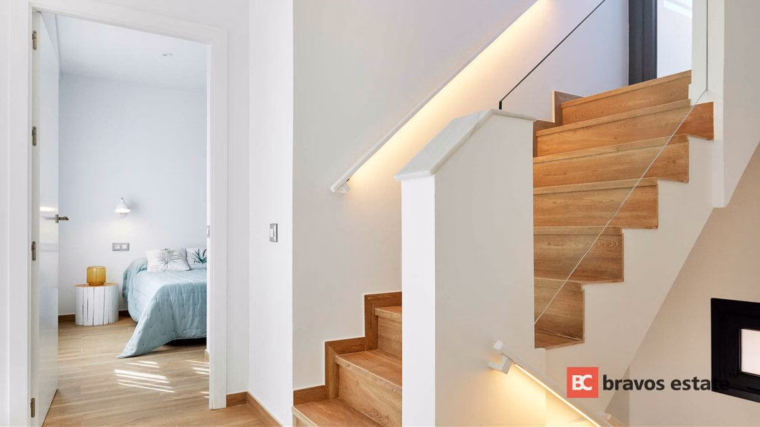 Вилла рядом с морем, 4 спальни в Торревьехе · 155 m² - 12