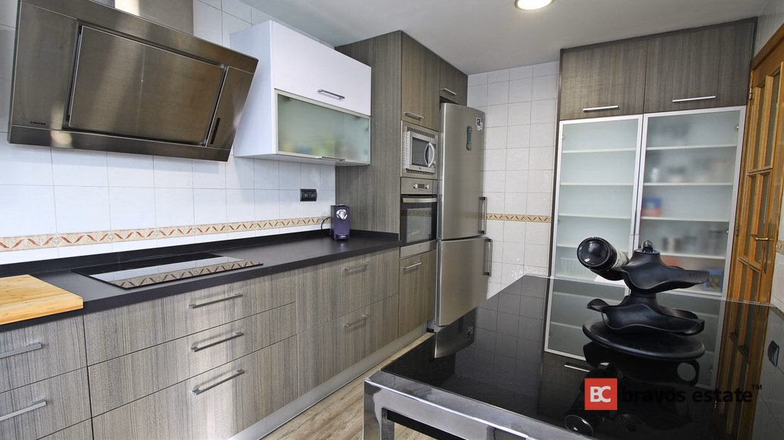 Просторное бунгало, 4 спальни в Плайя-де-Сан-Хуан · 200 m² - 7