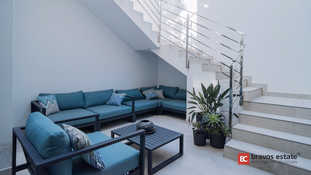 Вилла с 5 спальнями в Sierra Cortina, Финестрат, 450 м² - 36
