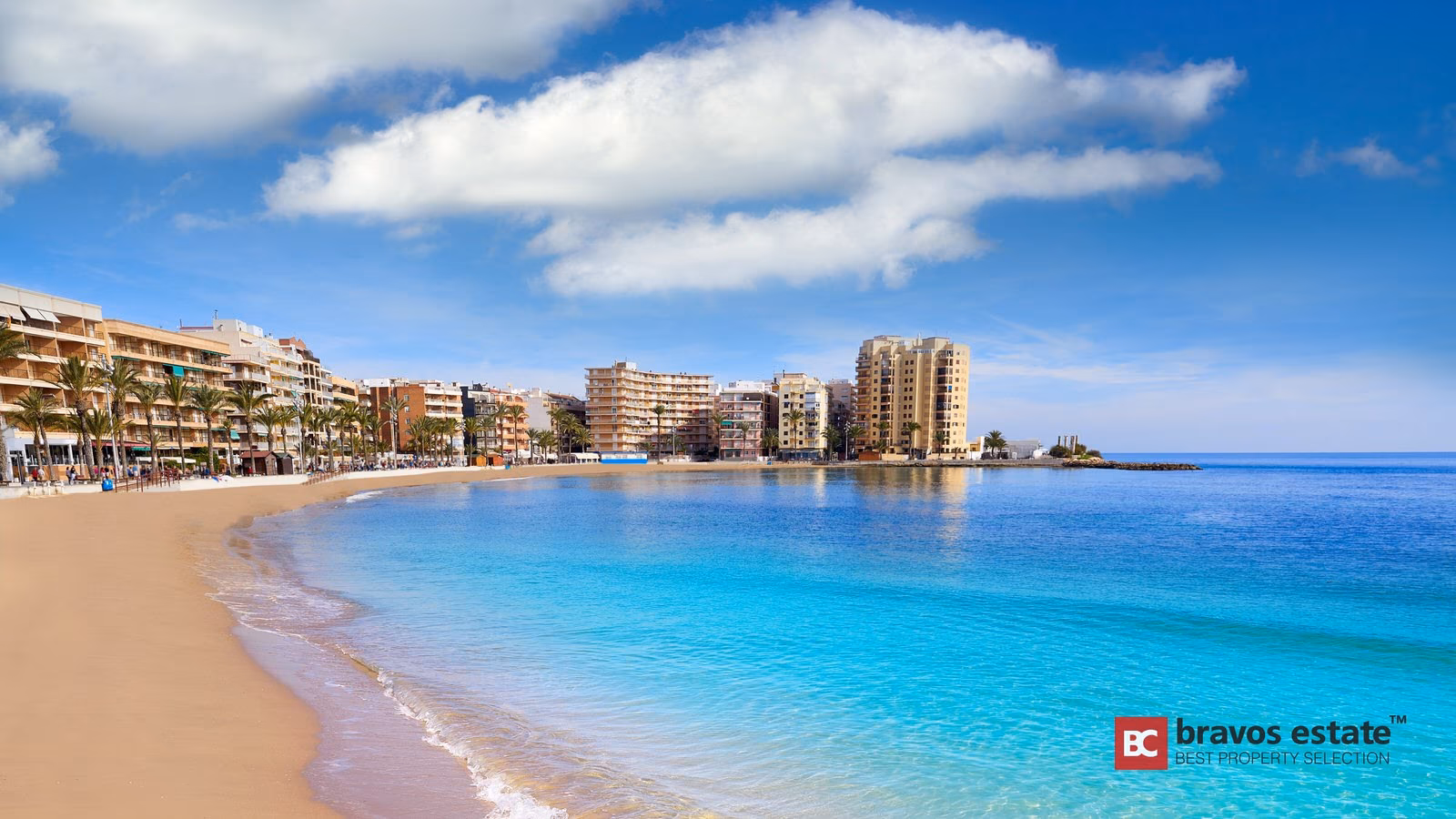 Набережная Playa del Cura в Торревьехе