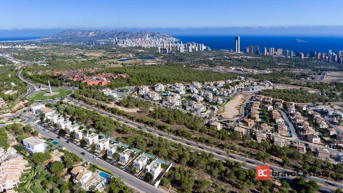 Новая вилла, 3 спальни в Финестрате · 246 m² - 18