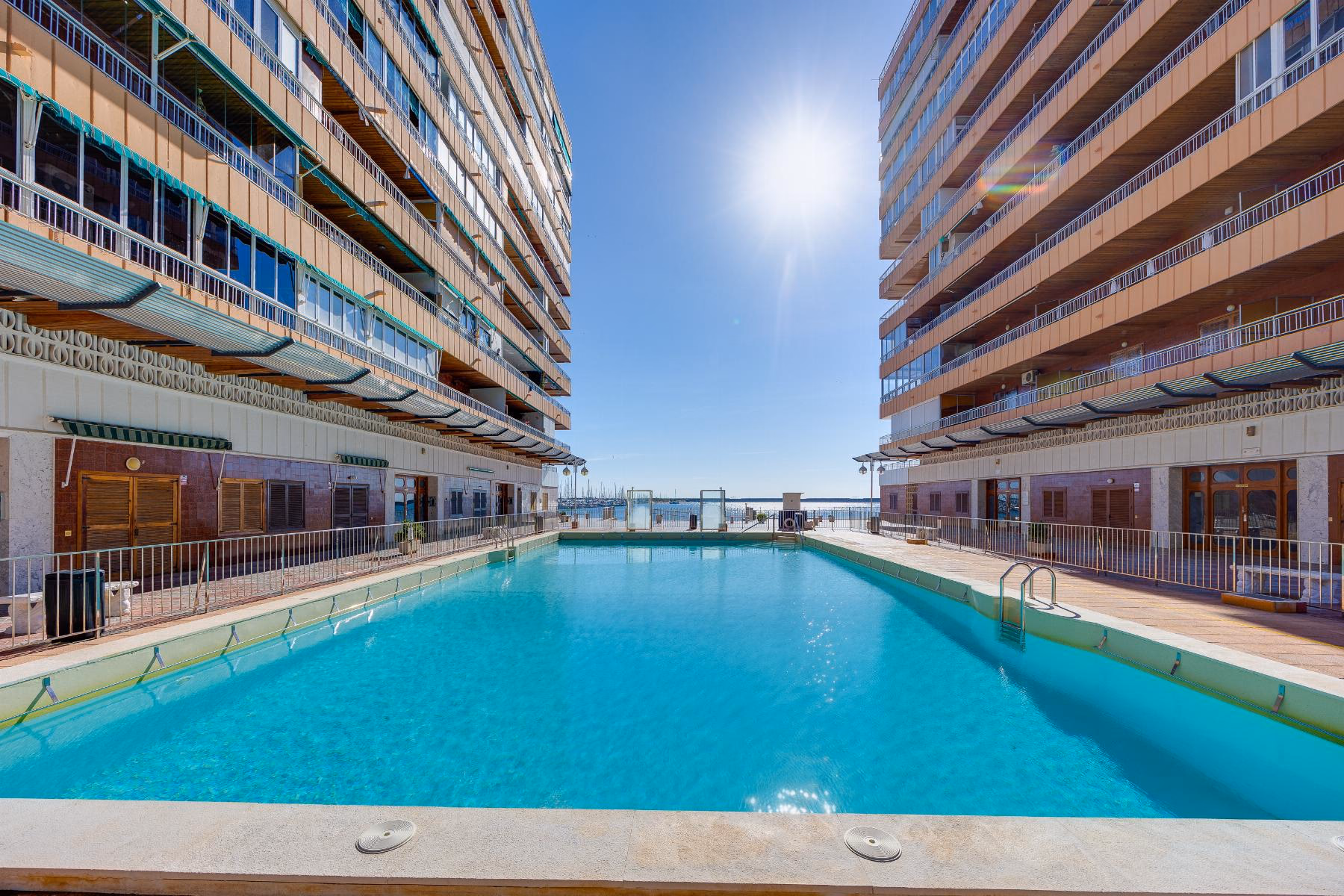 Playa del Acequión, Торревьеха — квартира с 2 спальнями у моря, ремонт, 5 этаж - 38