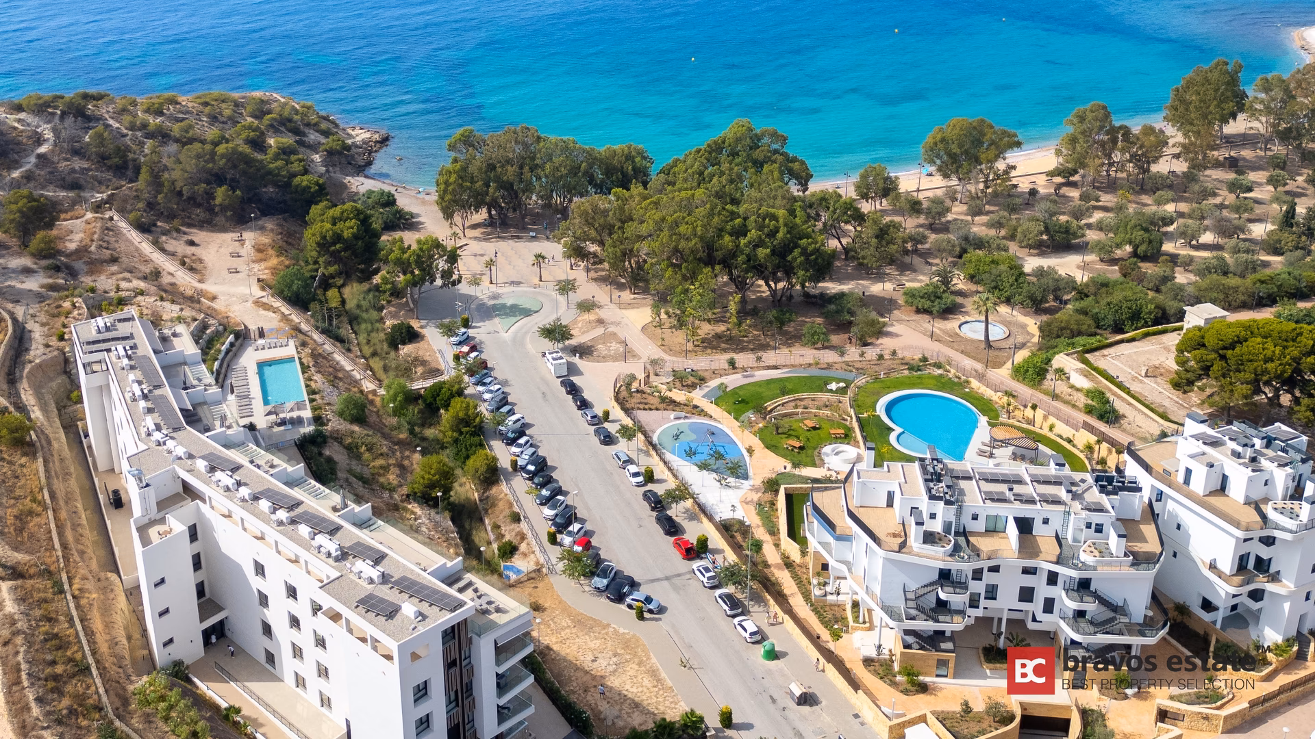 Апартаменты с 2 спальнями у моря в Pure Sea Residence - 2