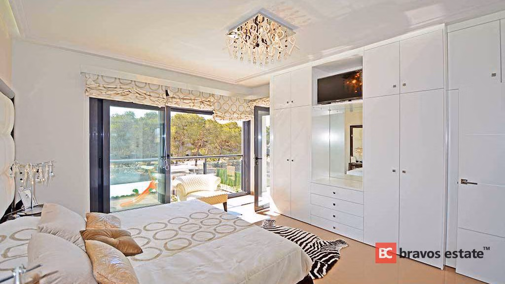 Вилла рядом с морем, 4 спальни в Кампоаморе · 157 m² - 3