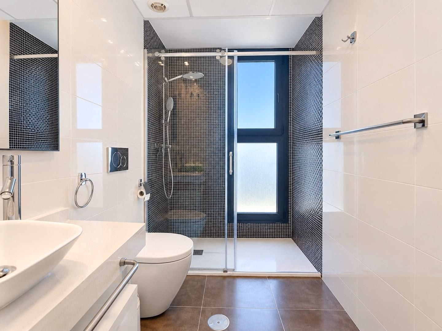 Sea Senses, Punta Prima — квартира с 2 спальнями на 7 этаже, первая линия моря - 28