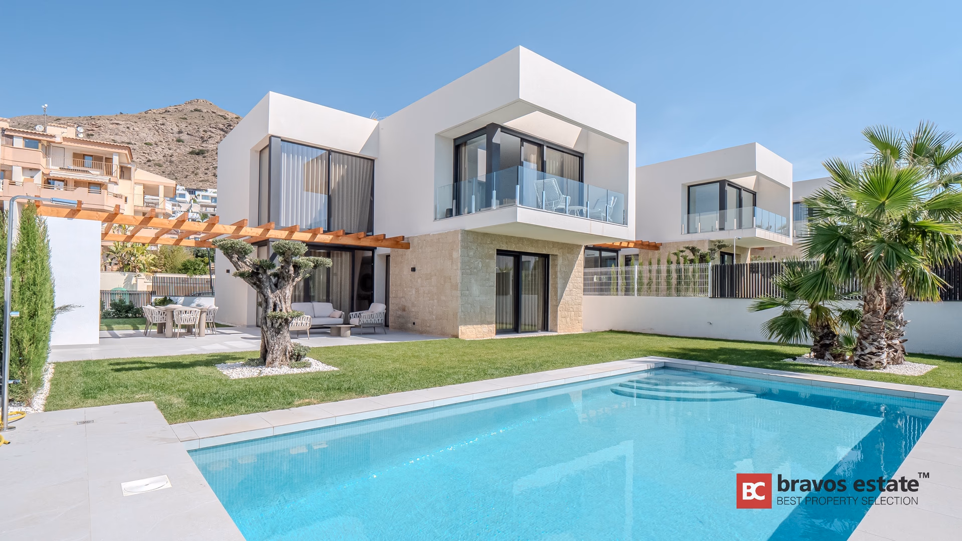 Sea View — Modern 3-Bedroom Villa with Pool in Sierra Cortina, Finestrat 1