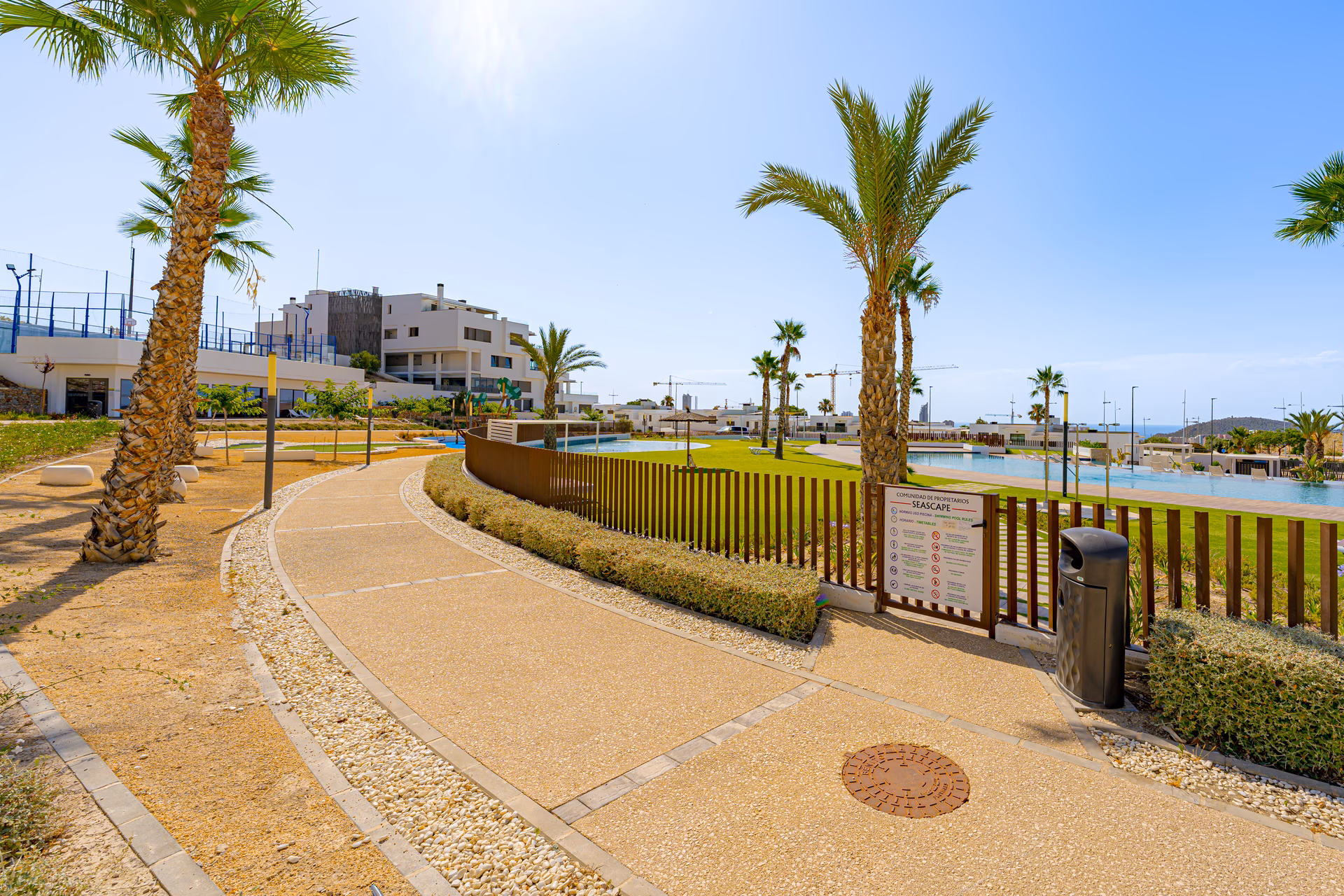 Угловая квартира с террасой и садом 106 m² — Seascape Resort, Finestrat - 35