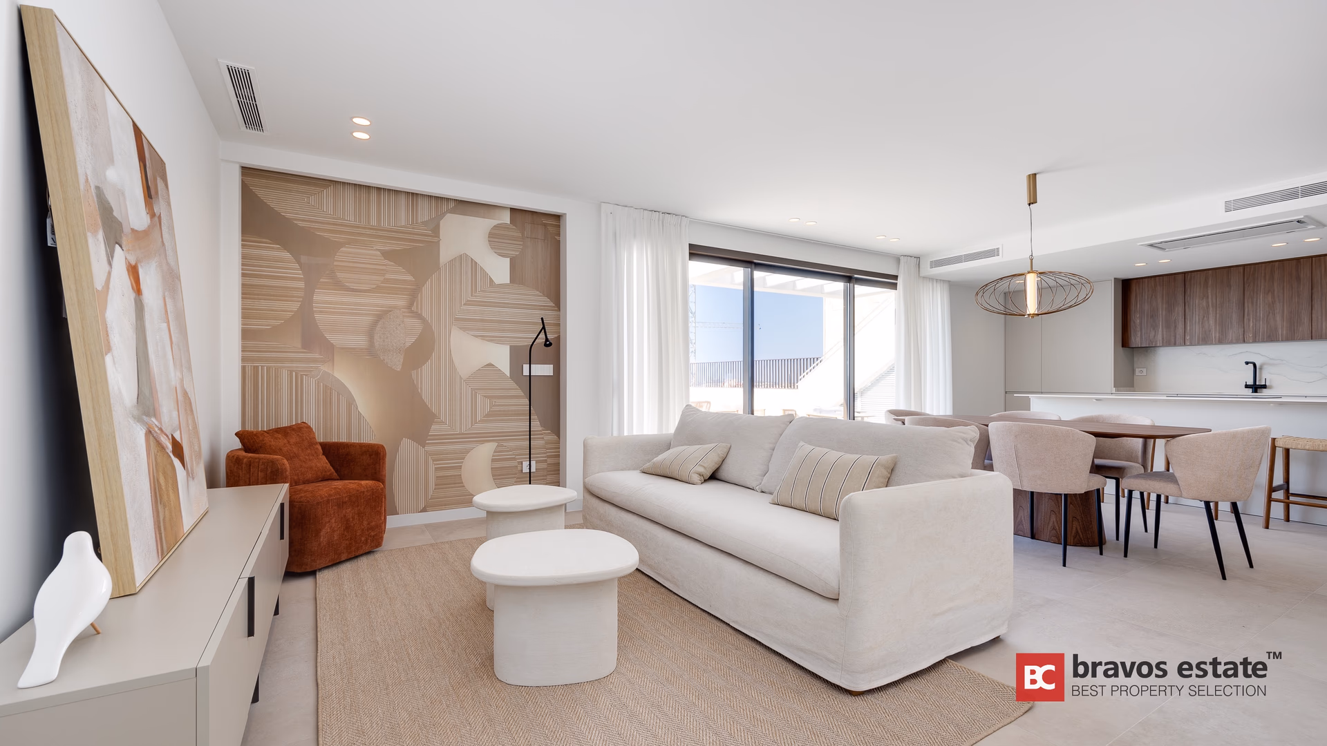 Светлая гостиная open-plan у виллы Terrazas de Alicante, Bonalba