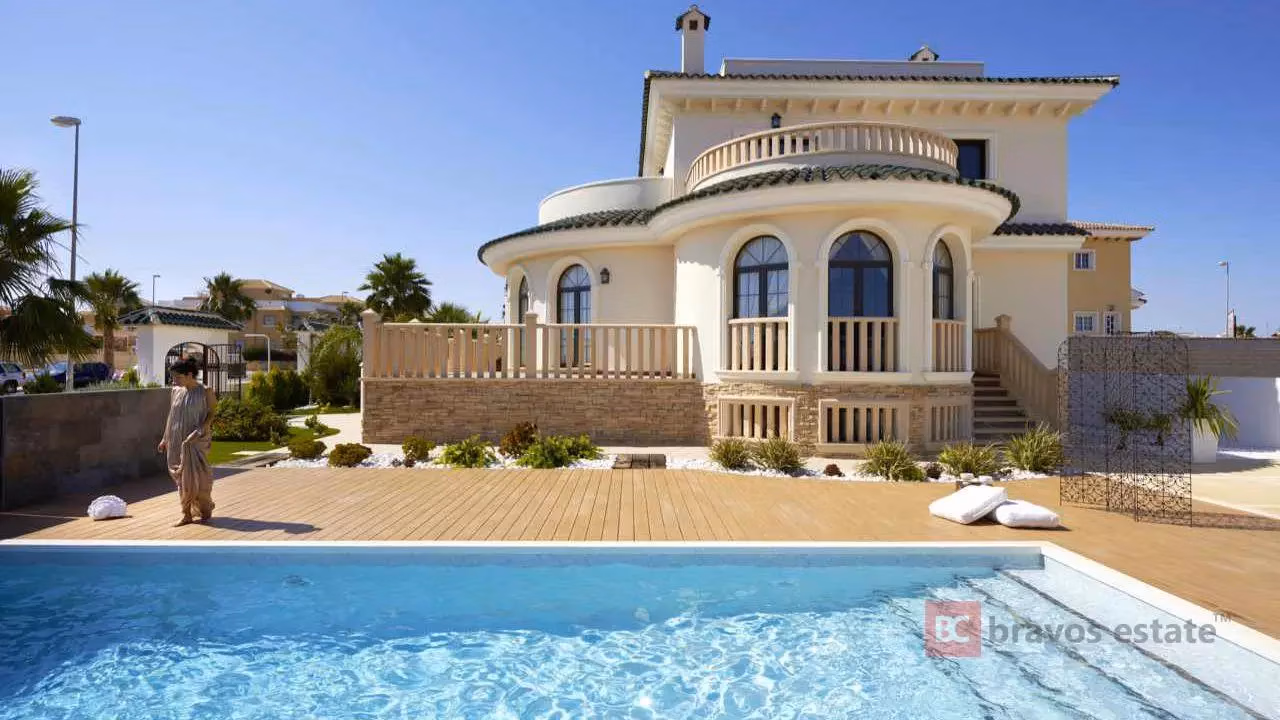 Просторная вилла, 5 спален в Сьюдад-Кесаде · 399 m² - 4