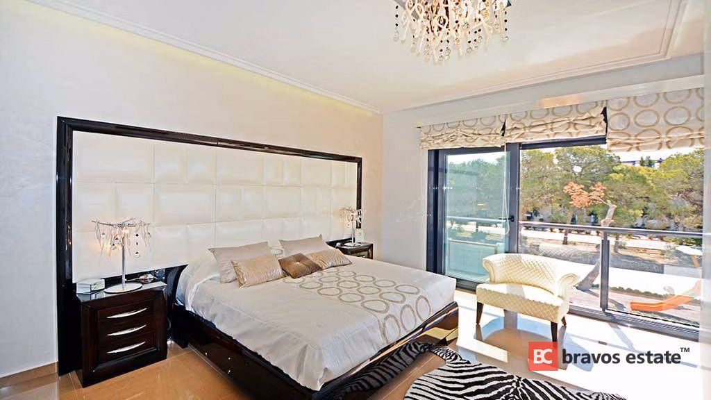 Вилла рядом с морем, 4 спальни в Кампоаморе · 157 m² - 13