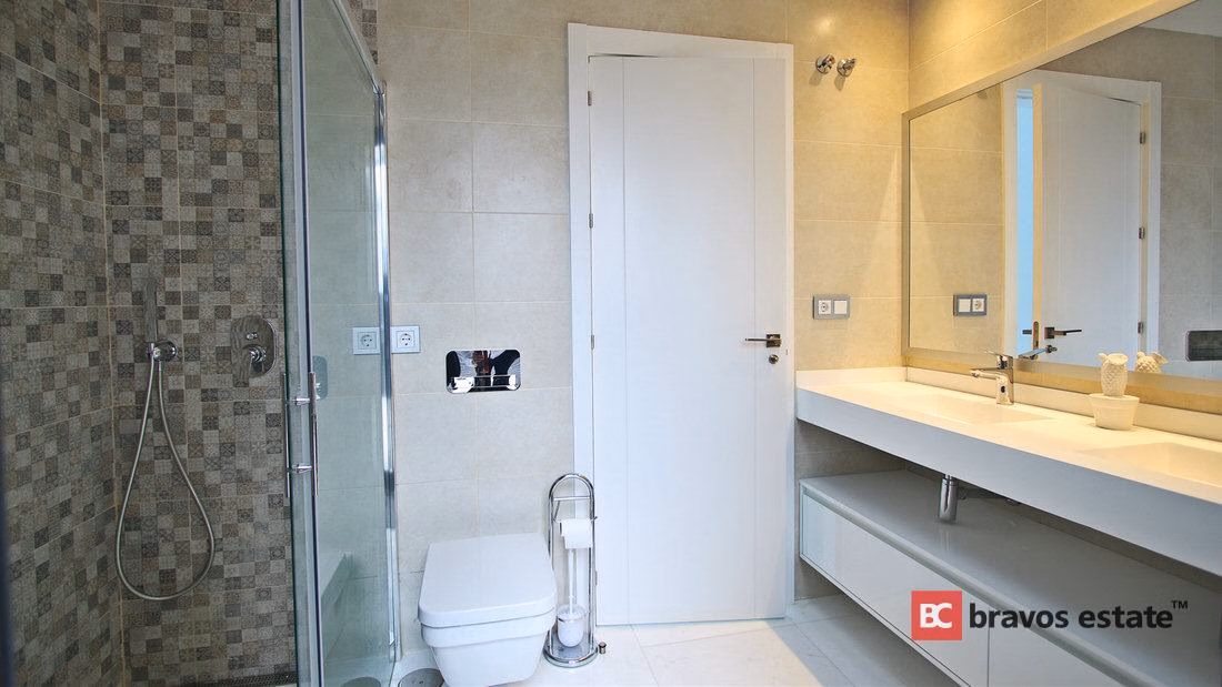 Апартаменты у моря, 2 спальни в Бенидорме · 357 m² - 13
